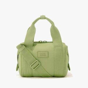 Dagne Dover London Carryall line Green XL Barely Used RARE FIND